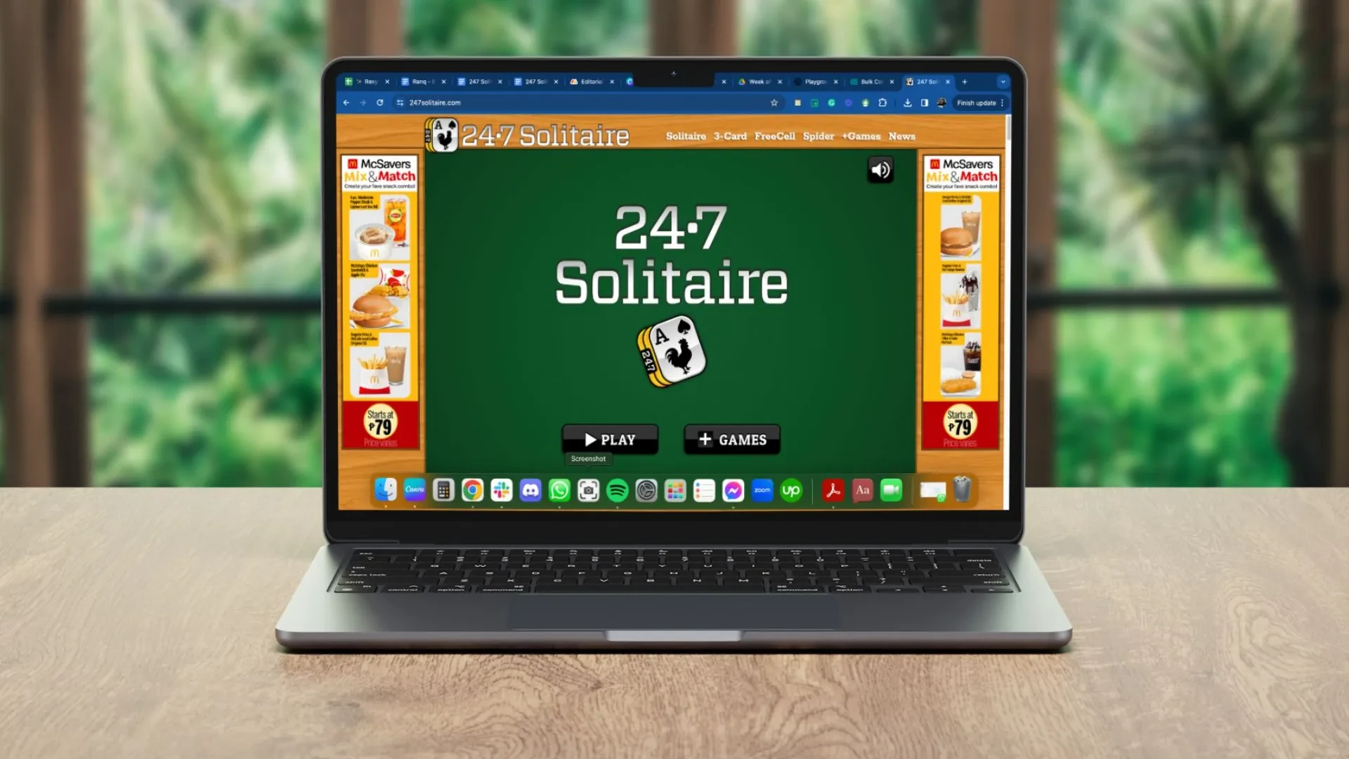play your favorite solitaire games